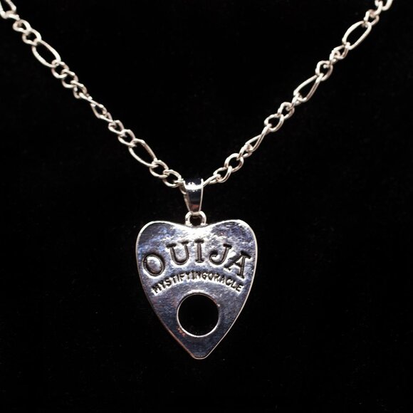 Handmade Silvertone "Mystifying Oracle" Ouija Planchette Necklace, New - Picture 1 of 2